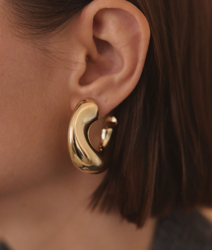 Wave-Puffy Hoops