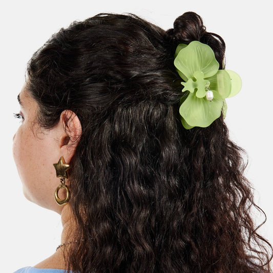 Orchid Claw in Frosted Lime