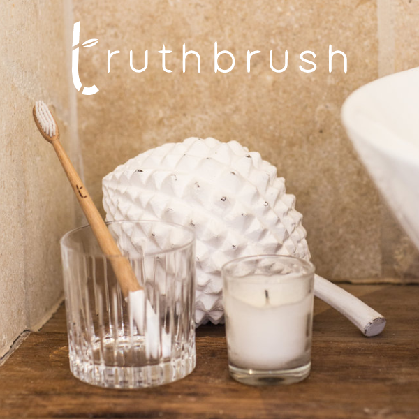 Toothbrush : Cloud White