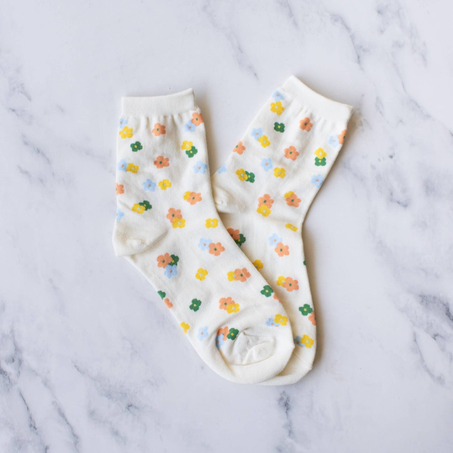 Women's Little Flower Garden Socks