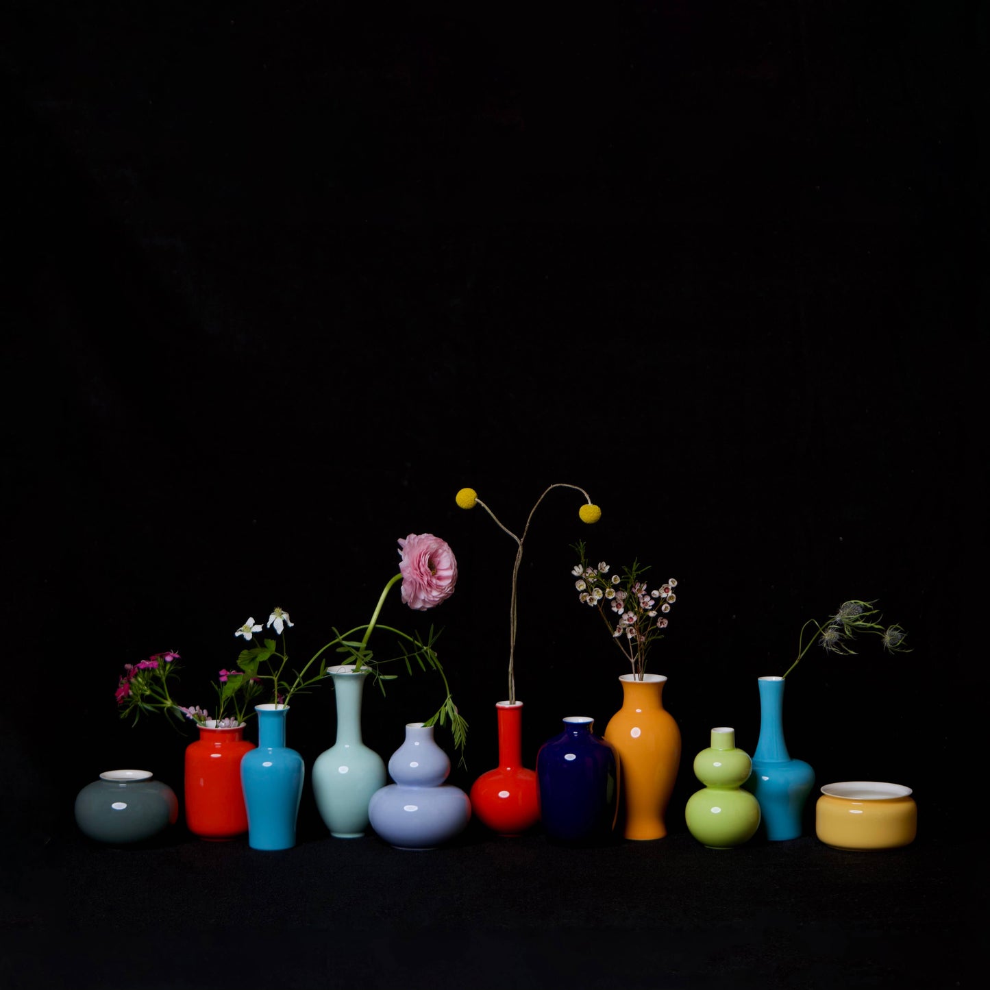 Plum Vase / Glossy