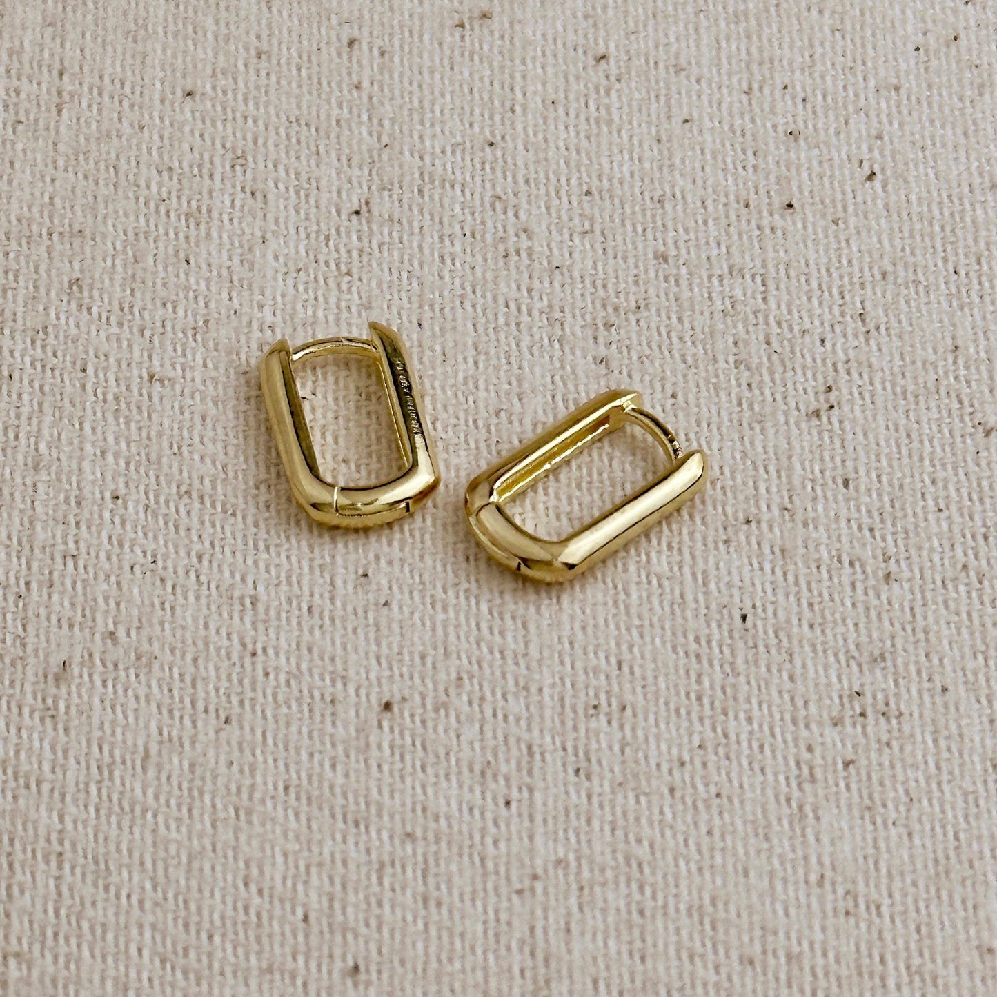 Oblong Hoop Earrings (18k Gold Filled)