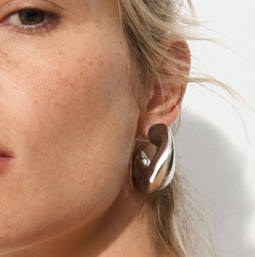 Wave-Puffy Hoops