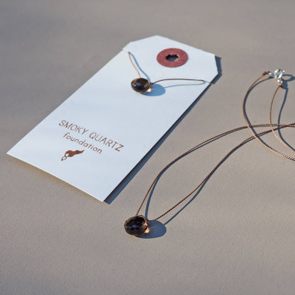 Delicate Teardrop Pendant Necklace