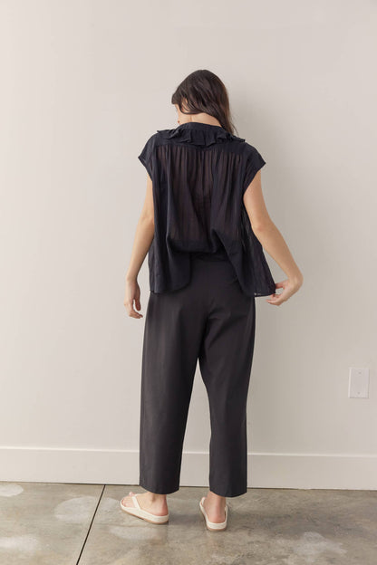 Pleated Tapered Pants