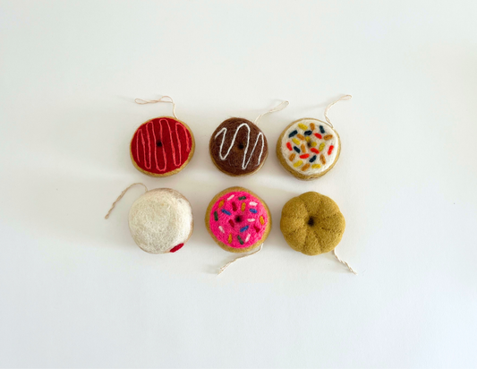 Donut Box Ornament Set
