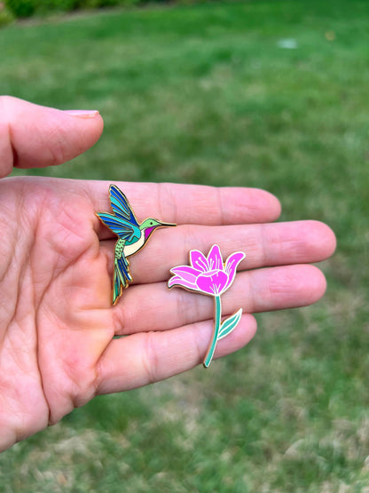 Hummingbird Hard Enamel Lapel Pin Gold