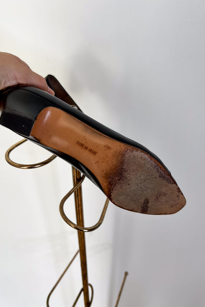 1980s Ferragamo Black Cap Toe Shoes / 7.5