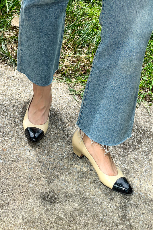 1980s Ferragamo Cream and Black Cap Toe Shoes / 7.5