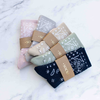 Women's Retro Bandana Pattern Crew Socks