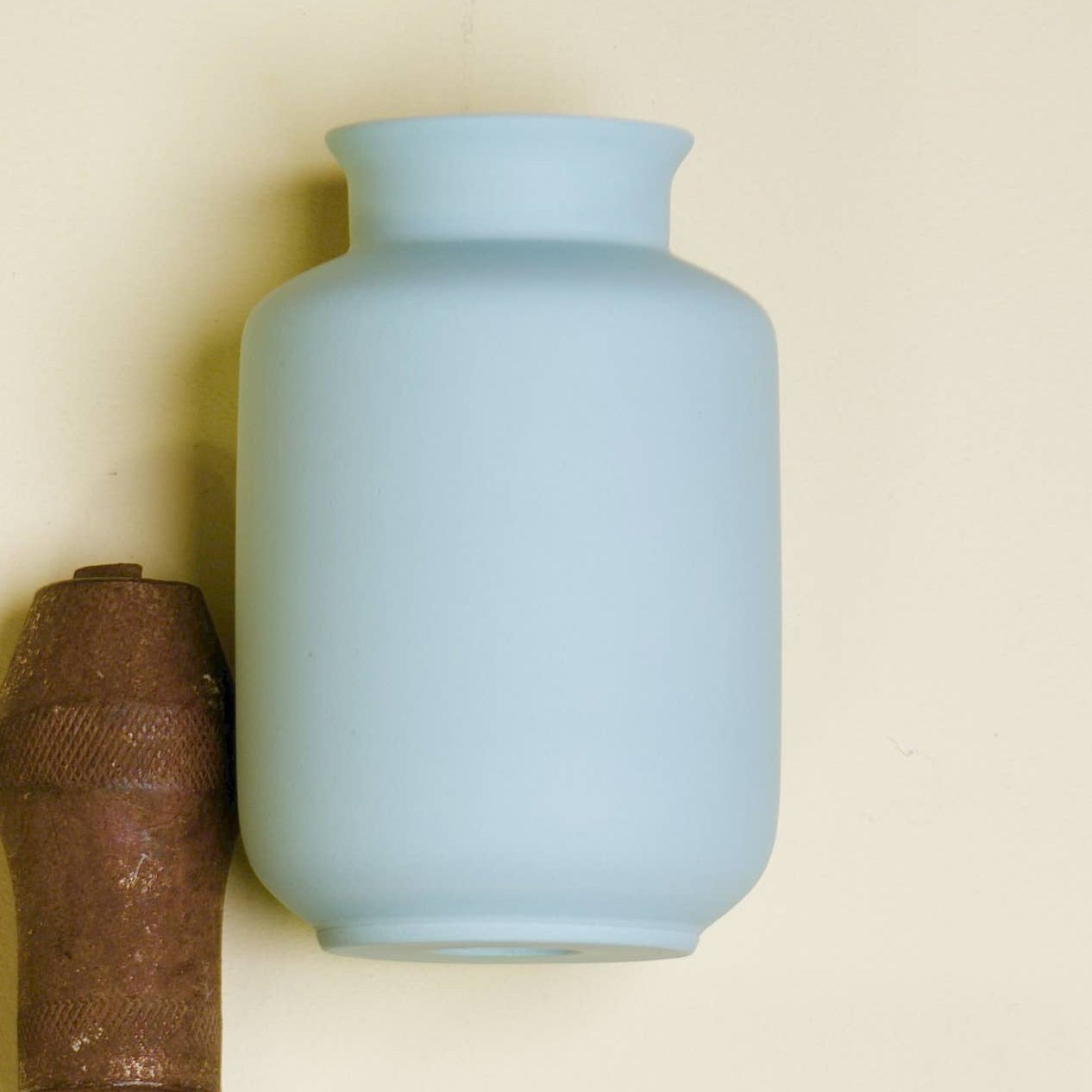 Milk Jar Vase / Matte