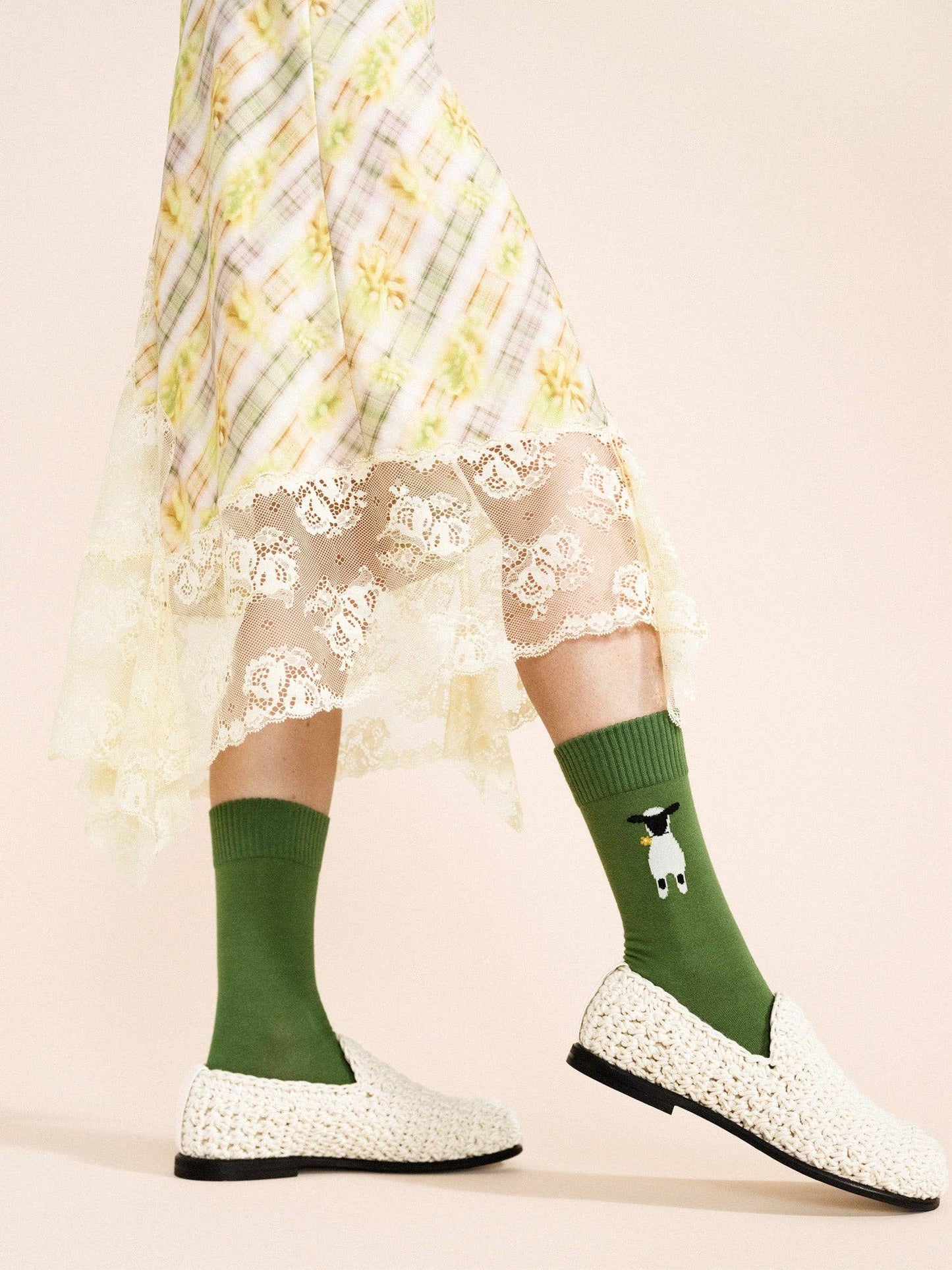 Nice to See Ewe Socks