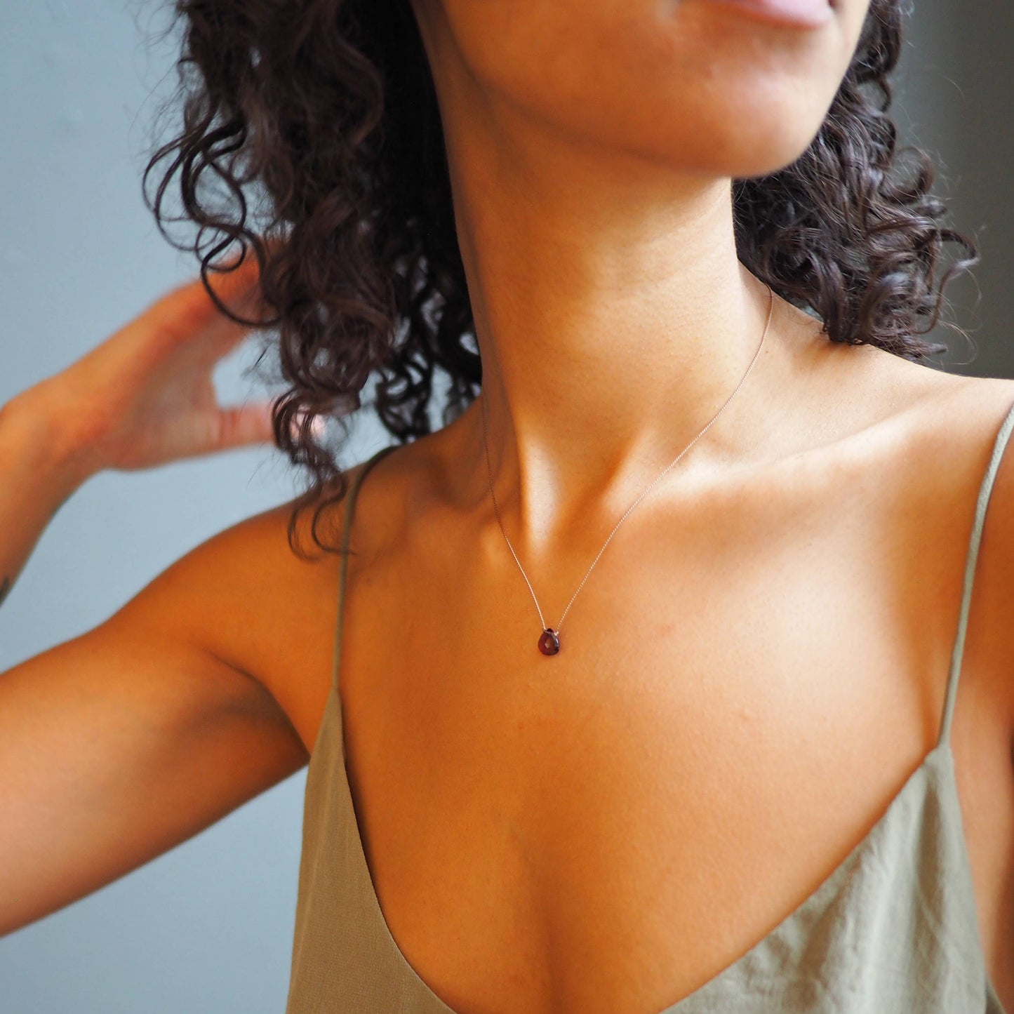Delicate Teardrop Pendant Necklace