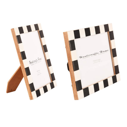Black & White Checker Frame