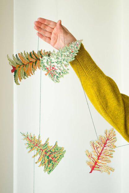 Forest Fir Tree Paper Christmas Garland, 3 Meters