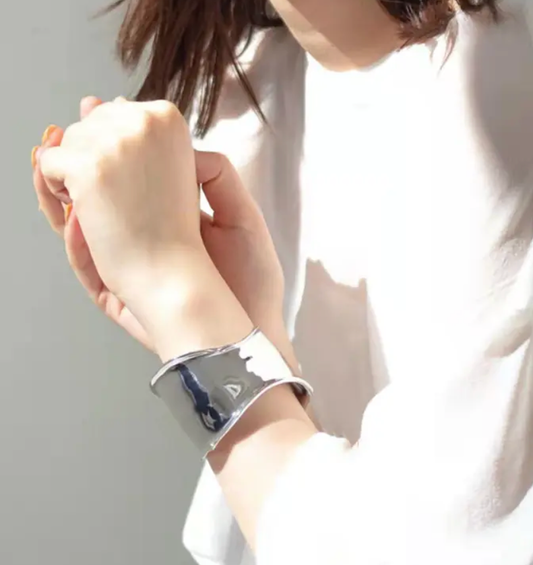  Wonder Women Cuff Bracelet