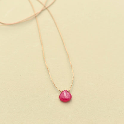 Delicate Teardrop Pendant Necklace