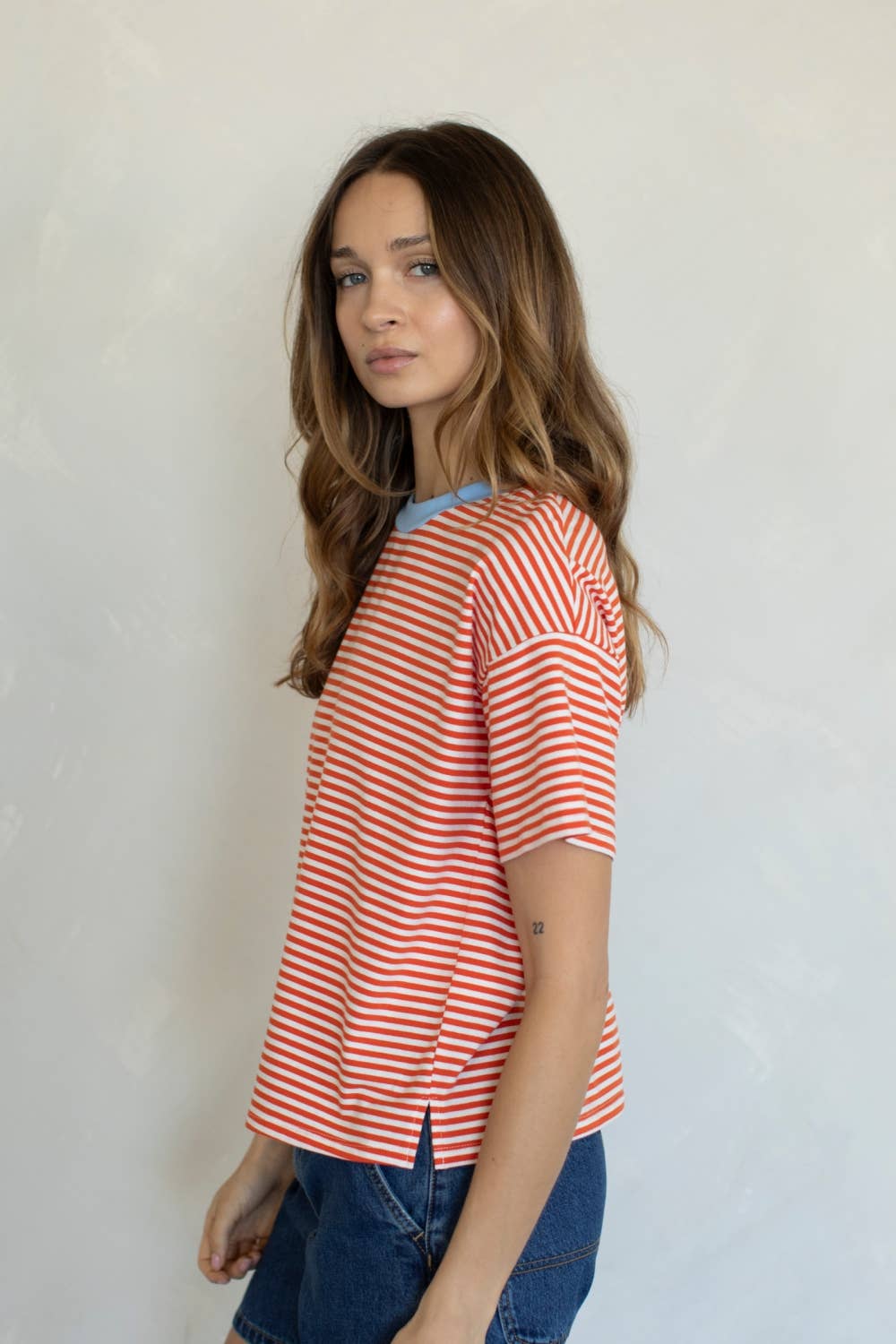 Relaxed Fit Contrast Collar Tee