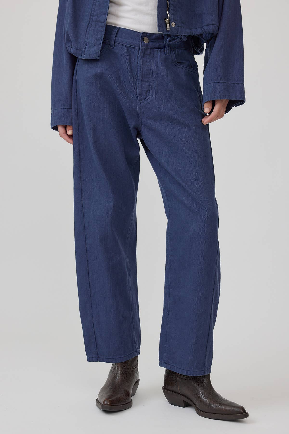 Cotton Barrel Leg Jeans