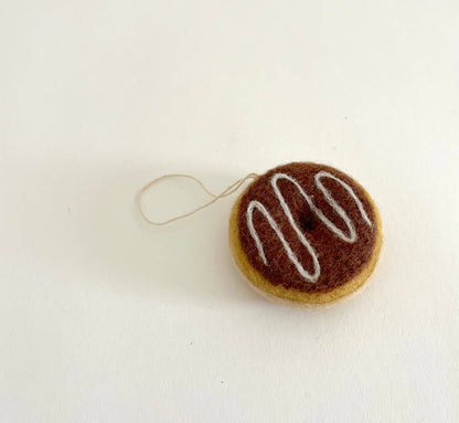 Donut Box Ornament Set