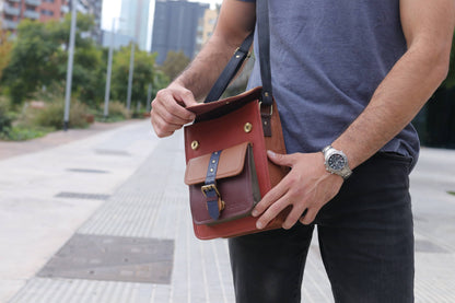 100% Leather Isla Recycled Crossbody Bag