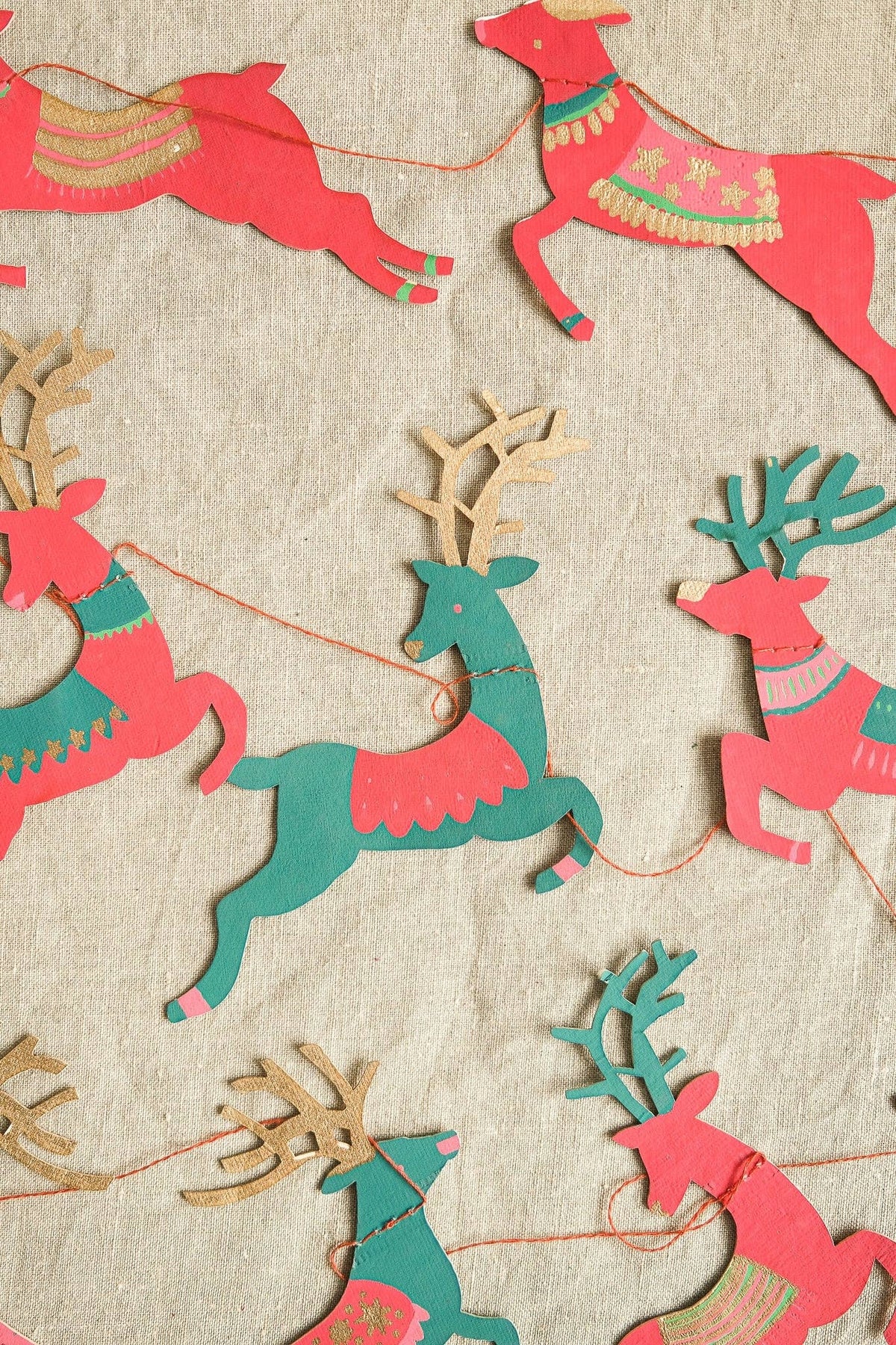 Bright Reindeer Sewn Paper Garland 3 Meters