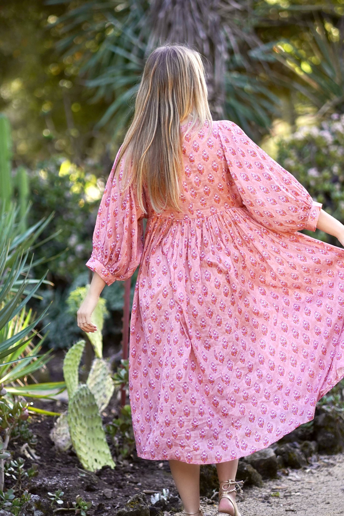 Mylah Midi Dress Block Printed Peach (Dusty Pink) 