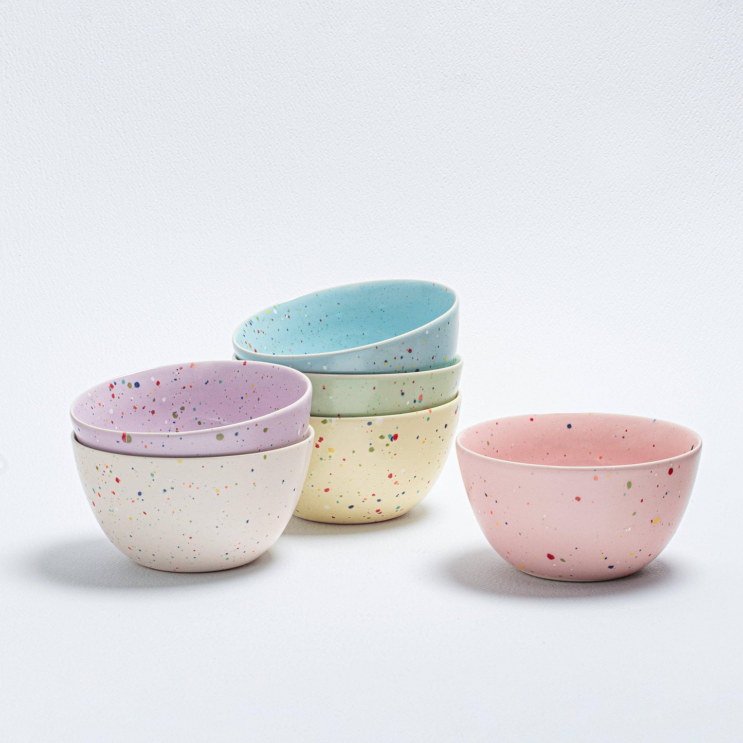 White Party Stoneware Bowl Reactive Glaze