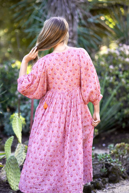 Mylah Midi Dress Block Printed Peach (Dusty Pink) 