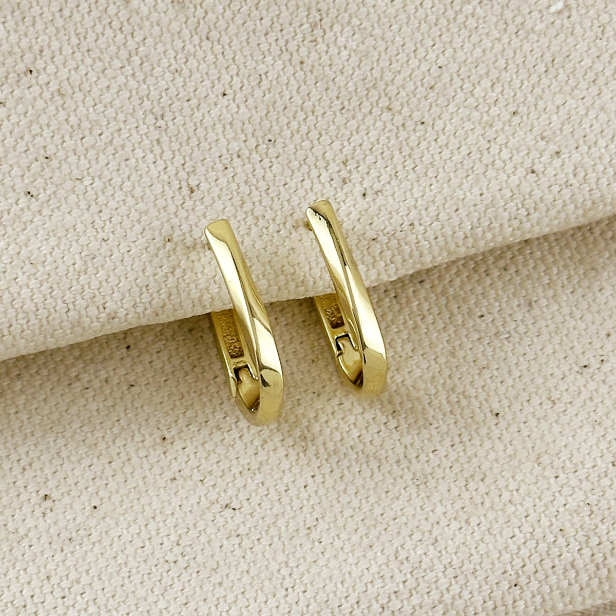 Gold Filled Twist Oblong Hoop Earrings