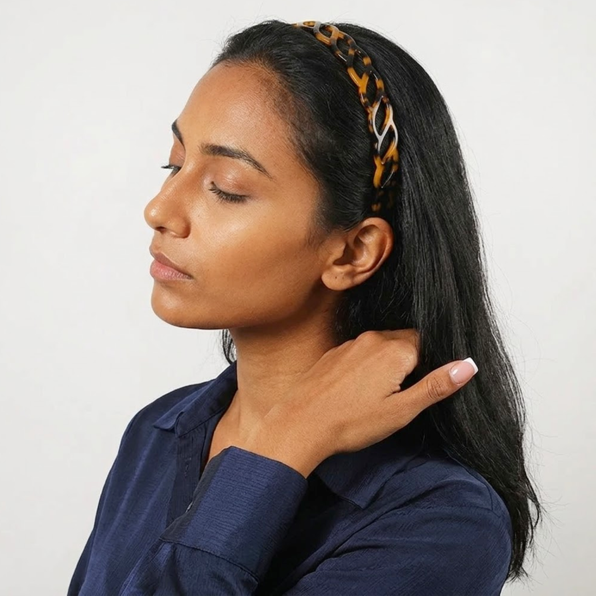 Moeni Twist Chain Link Headband