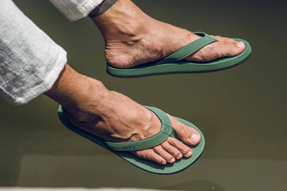 Men's Leaf Green Flip Flops