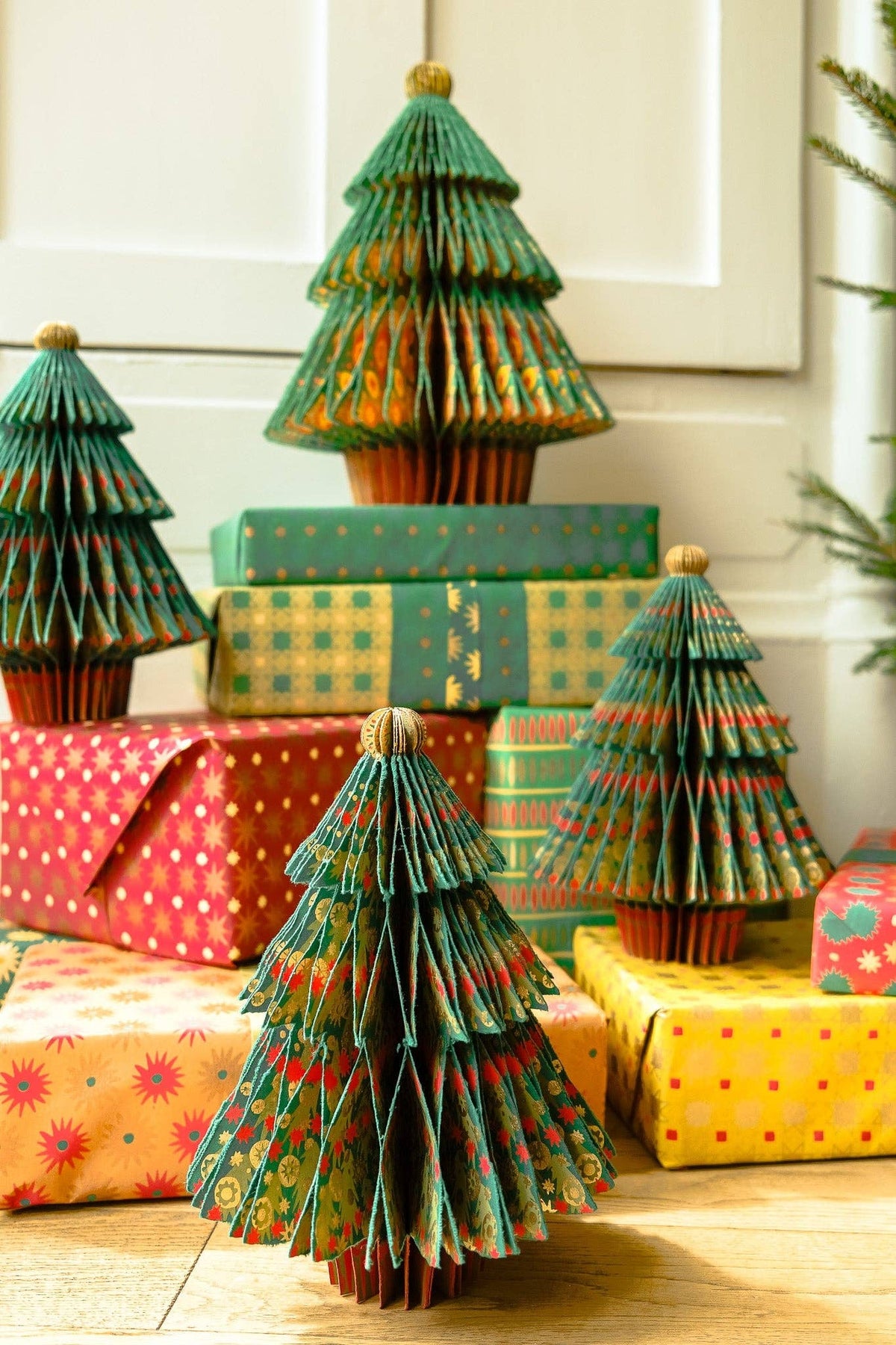 Christmas Tree Honeycomb Paper Decoration
