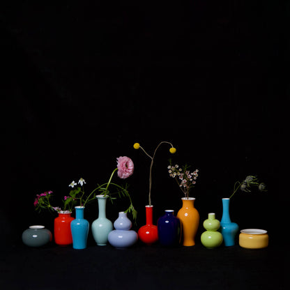 Plum Vase / Glossy