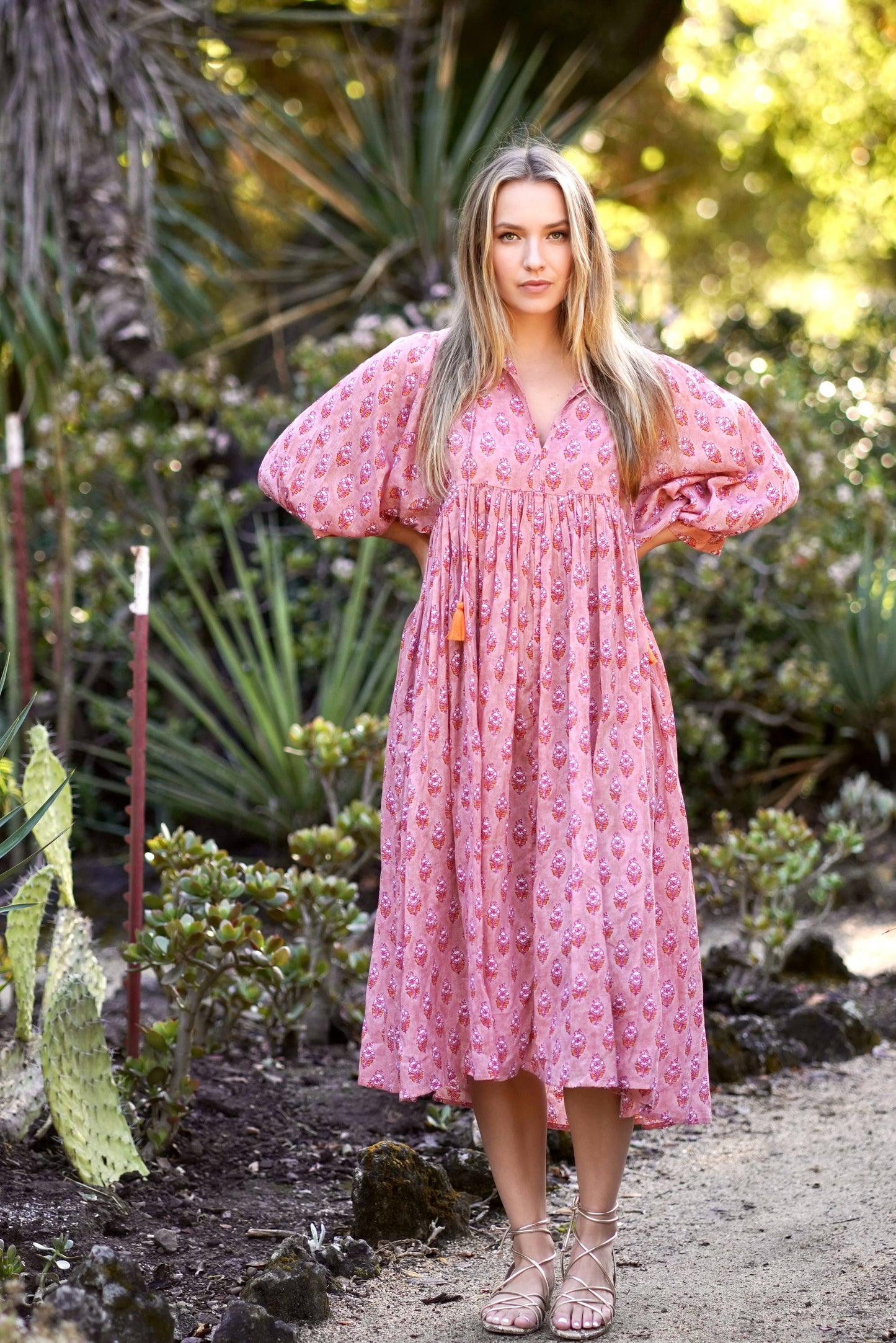 Mylah Midi Dress Block Printed Peach (Dusty Pink) 