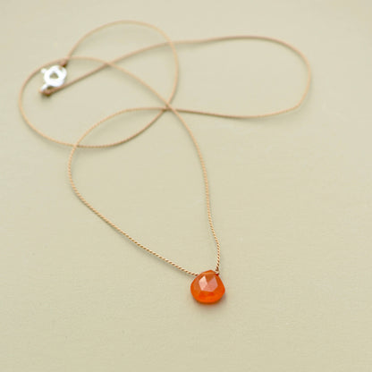 Delicate Teardrop Pendant Necklace