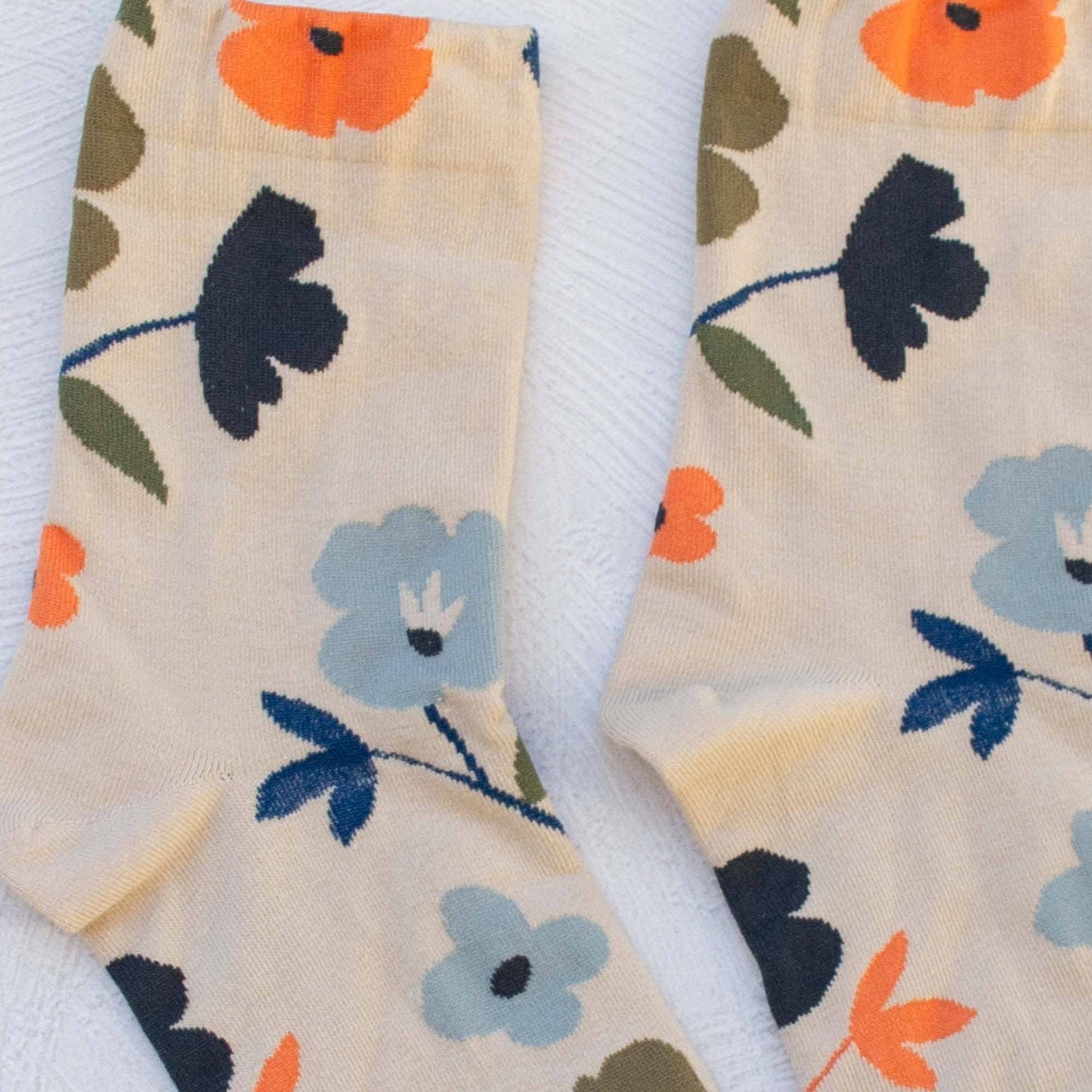 Ella Floral Casual Socks