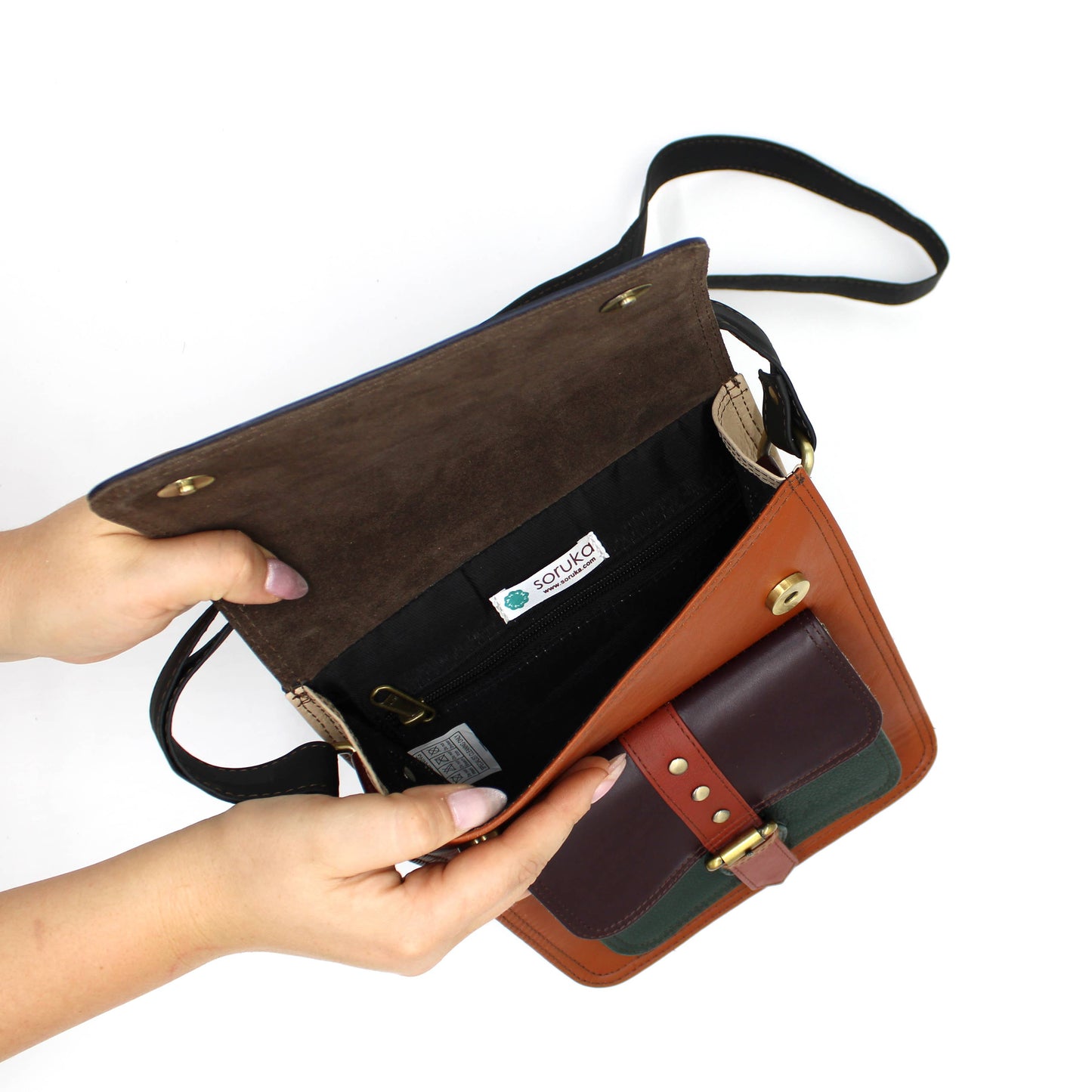 100% Leather Isla Recycled Crossbody Bag