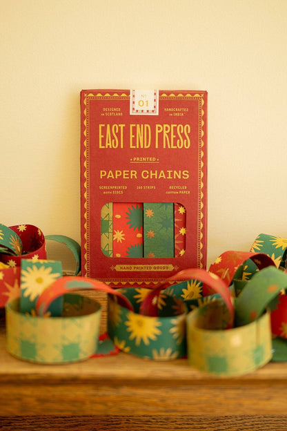 Festive Paper Chain Kit 160 Strips Recycled Paper