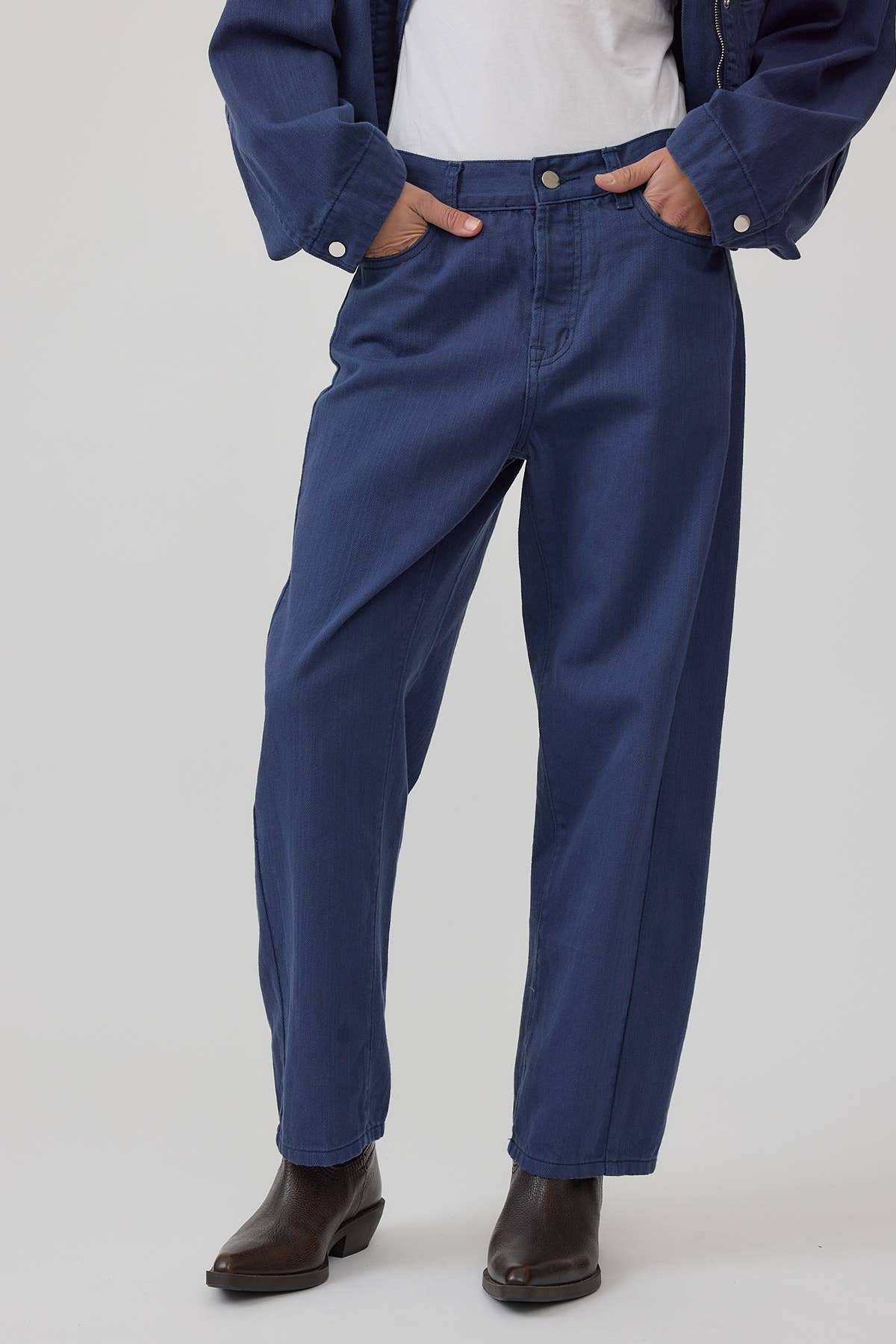 Cotton Barrel Leg Jeans