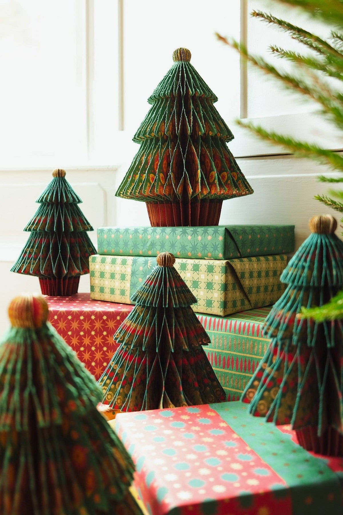 Christmas Tree Honeycomb Paper Decoration